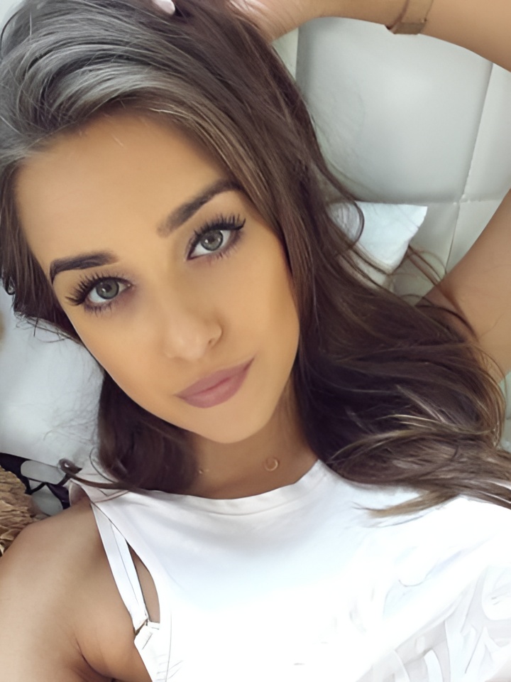 Мелисса привлекальеная девушка из Ува цена от 5000 руб