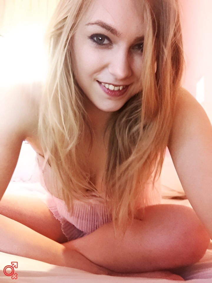 Юля привлекальеная девушка из Ува цена от 5000 руб