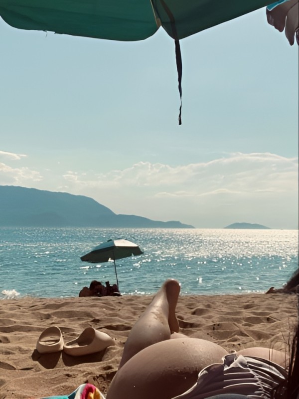 Зина привлекательная девушка из Ува цена от 10000 руб