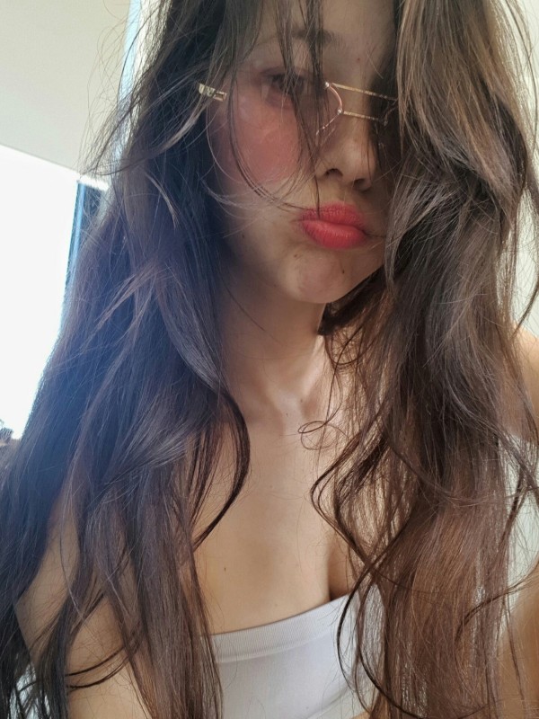 Клара привлекательная девушка из Ува цена от 3500 руб