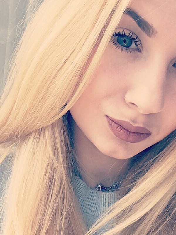 Аленка привлекательная девушка из Ува цена от 3500 руб