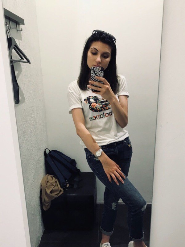 Светка привлекательная девушка из Ува цена от 3500 руб